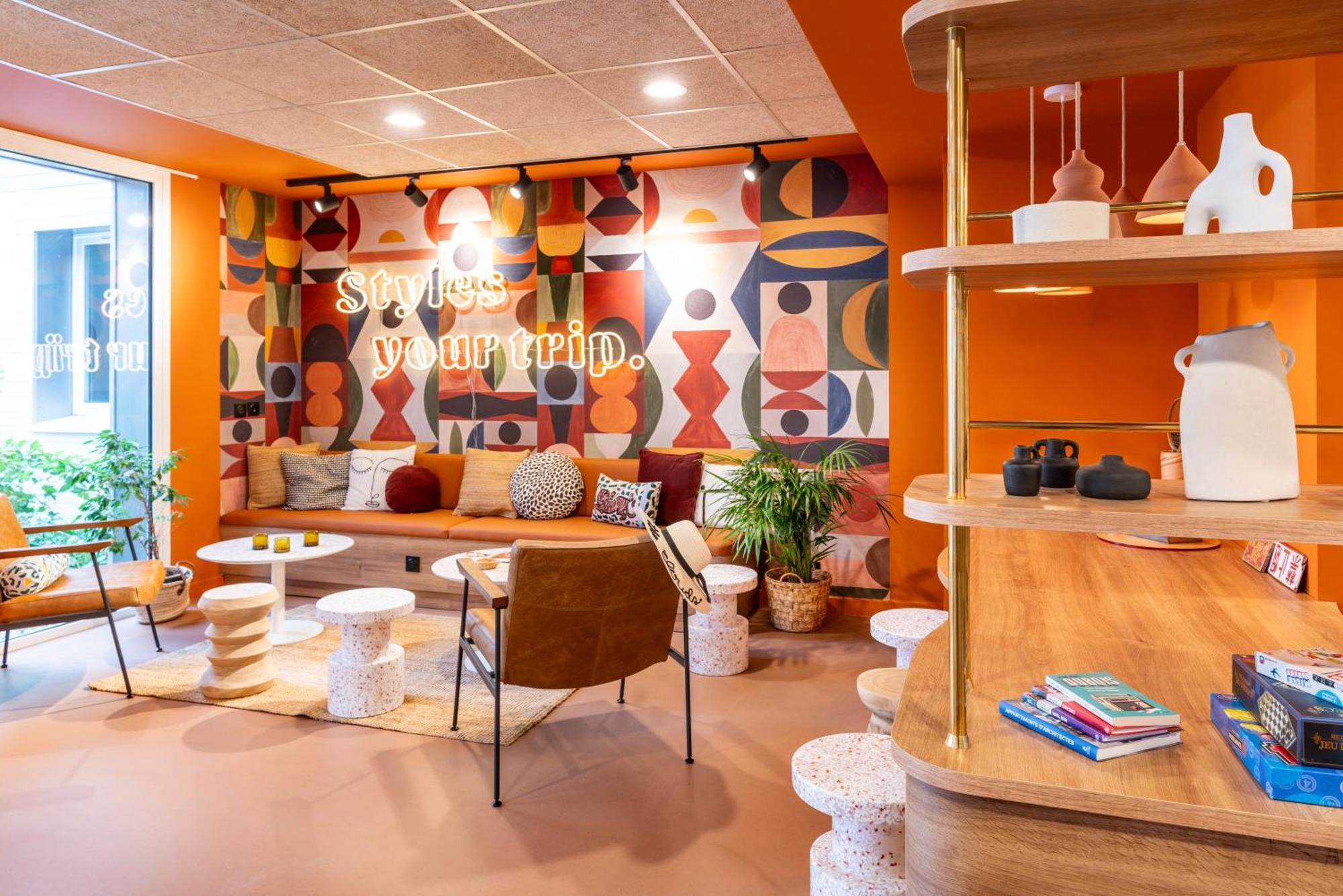 Hotel Ibis Styles Prevessin Geneve Aeroport Exterior foto